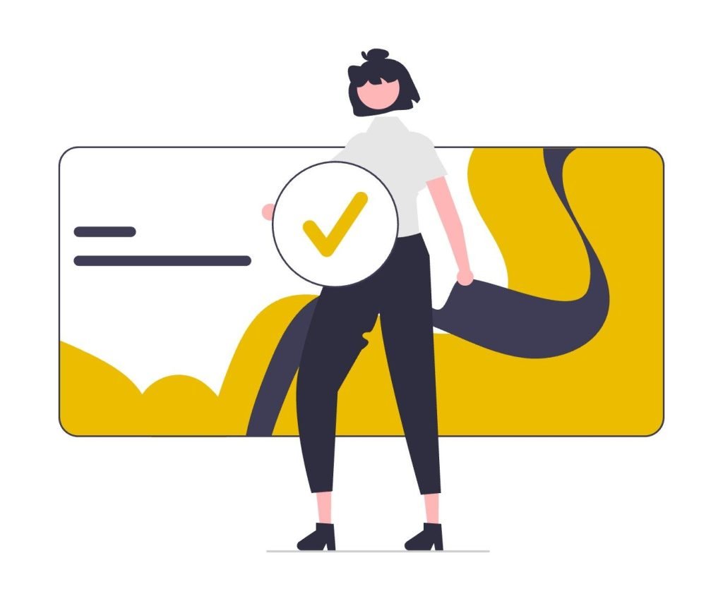 ADA-konforme WordPress-Websites - gebaut für U.S. Law 8 Eine Frau in weißem Hemd und schwarzer Hose hält ein Häkchen vor einem gelb-weißen Hintergrund.
